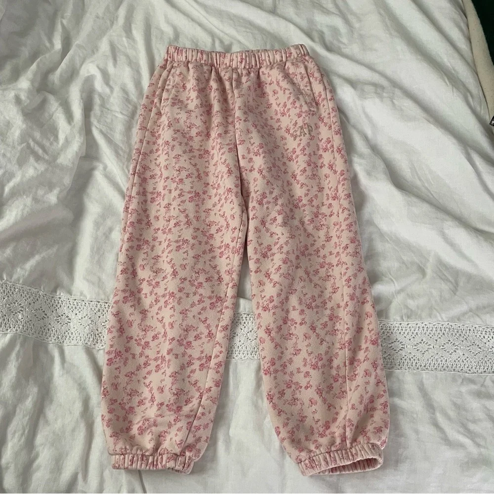 GAP x loveshackfancy LARGE Floral Jogger Sweatpants Girls Pink kids